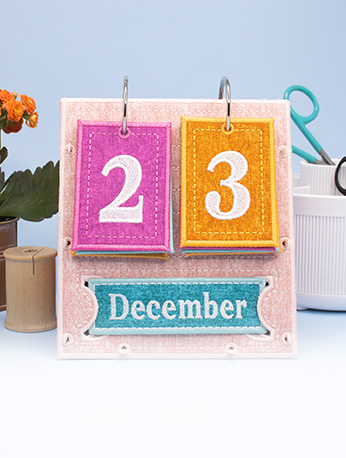 Freestanding Perpetual Calendar