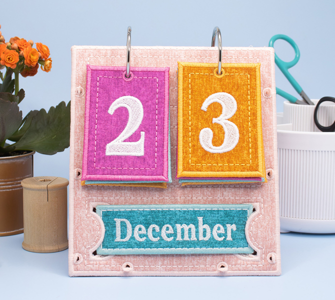 Freestanding Perpetual Calendar